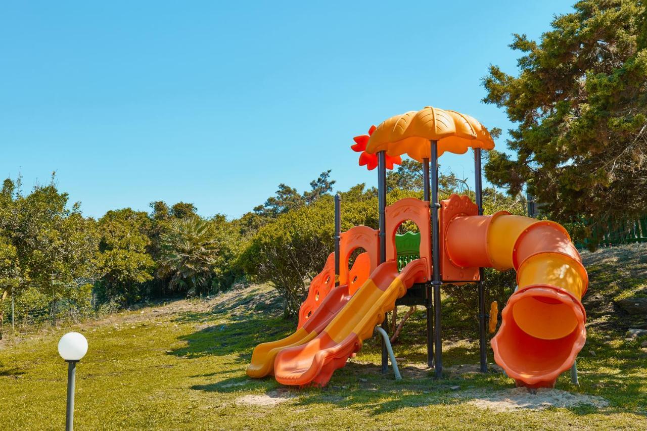 Club Esse Roccaruja Hotel Stintino Buitenkant foto